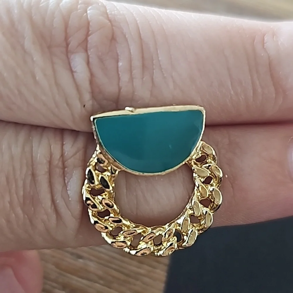 Round Gold Earrings. Green, Vintage, Metal Studs with Gold Tone, Chain Details.